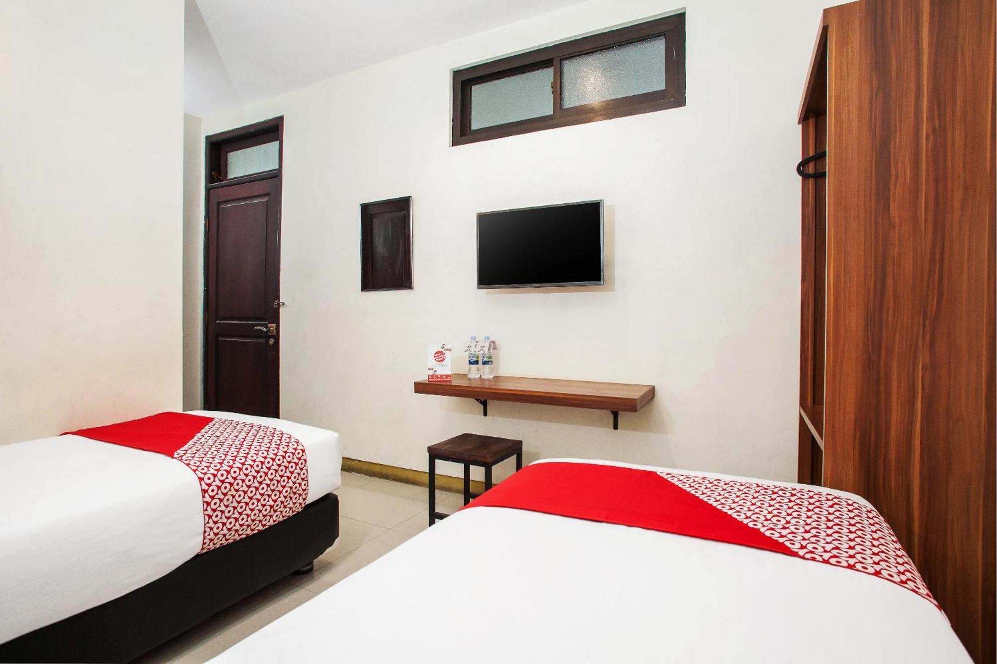 Hotel O Genteng Near Genteng Market Formerly Uno Hotel Surabaya Eksteriør bilde