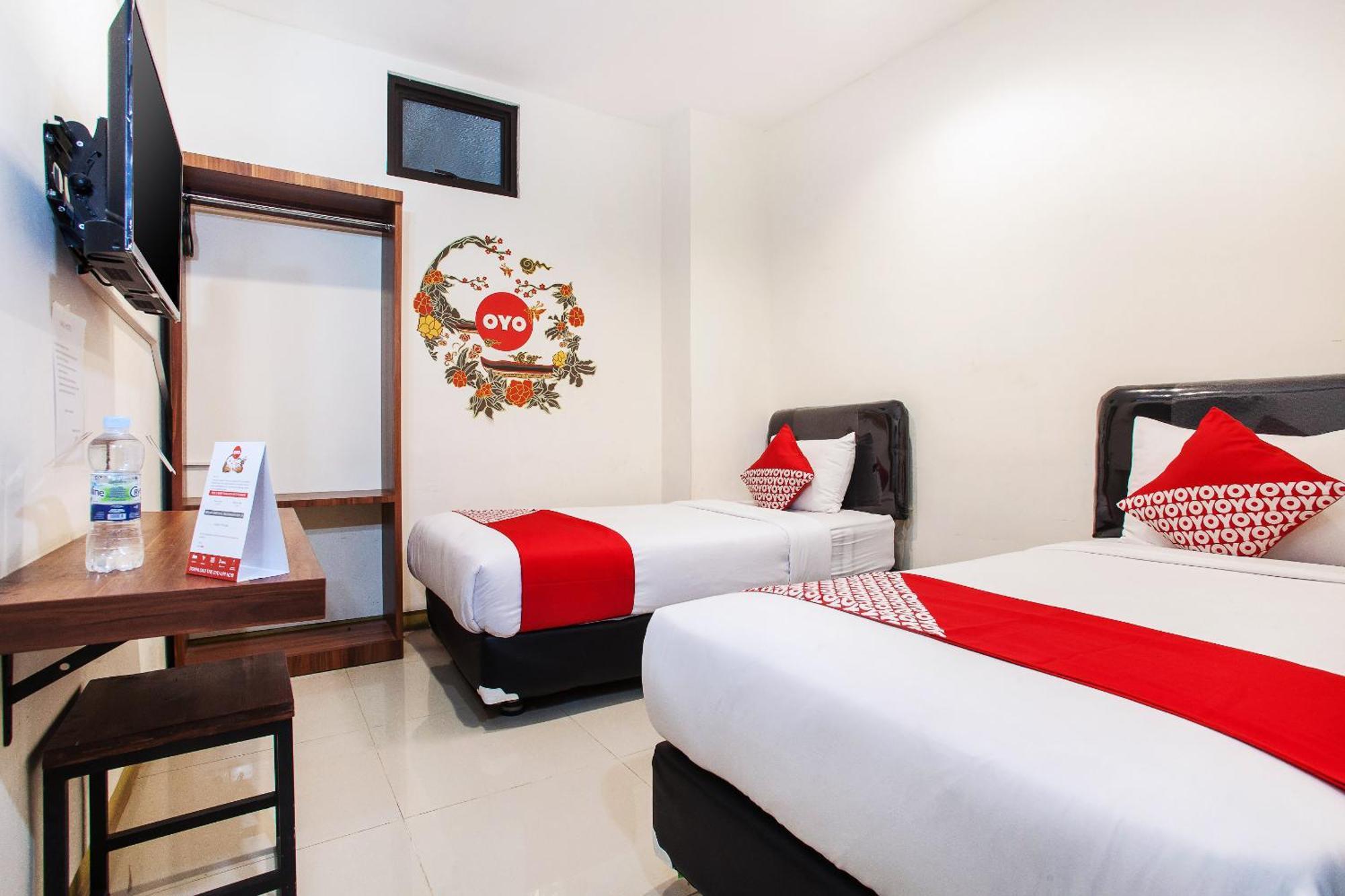 Hotel O Genteng Near Genteng Market Formerly Uno Hotel Surabaya Eksteriør bilde